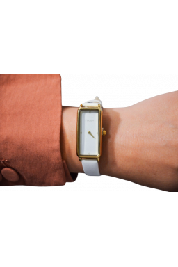 Elegancki  prostokątny zegarek na skórzanym białym pasku koperta kolor złoty